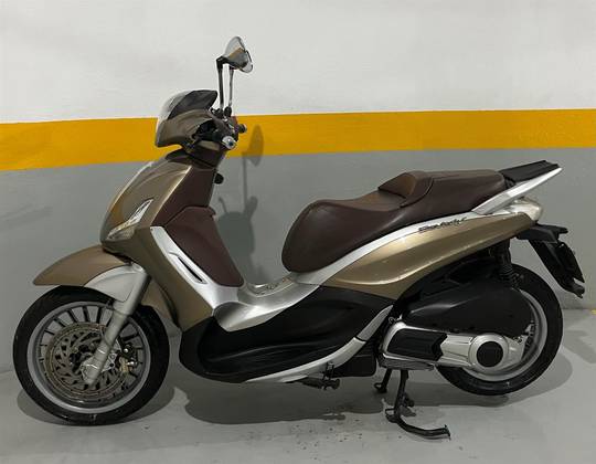 PIAGGIO BEVERLY 300 